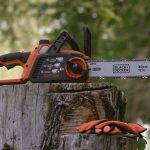 Best Chainsaw under 200 Reviews with Buying Guide