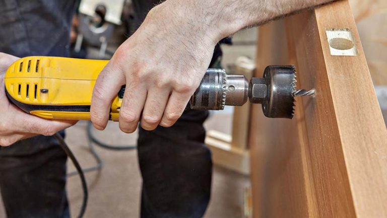 How Do You Use A Hole Saw? Step-by-step Answer